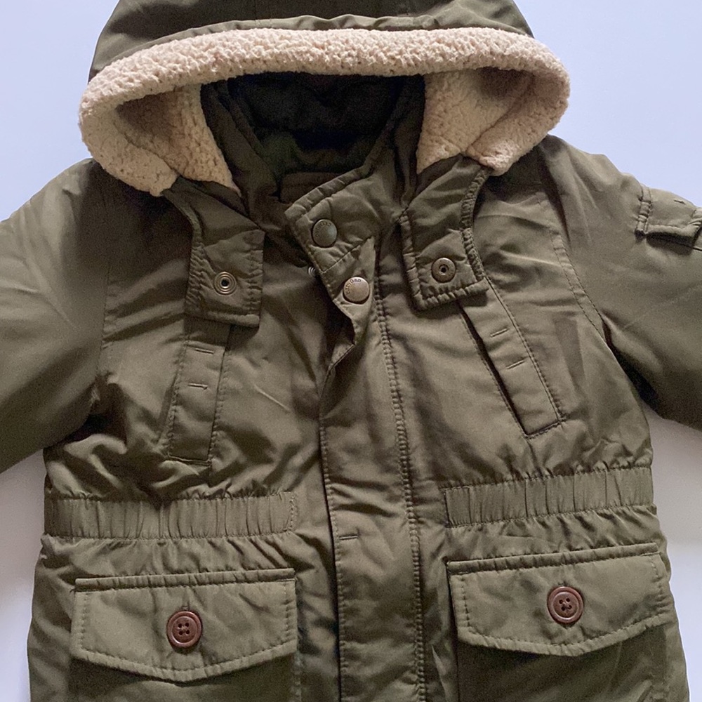 Gap Jacket - Picture 3 of 7
